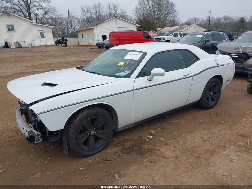 2016 Dodge Challenger Sxt