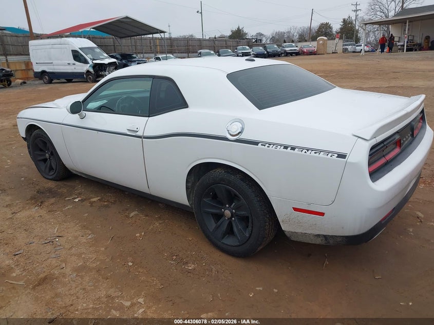 2016 Dodge Challenger Sxt