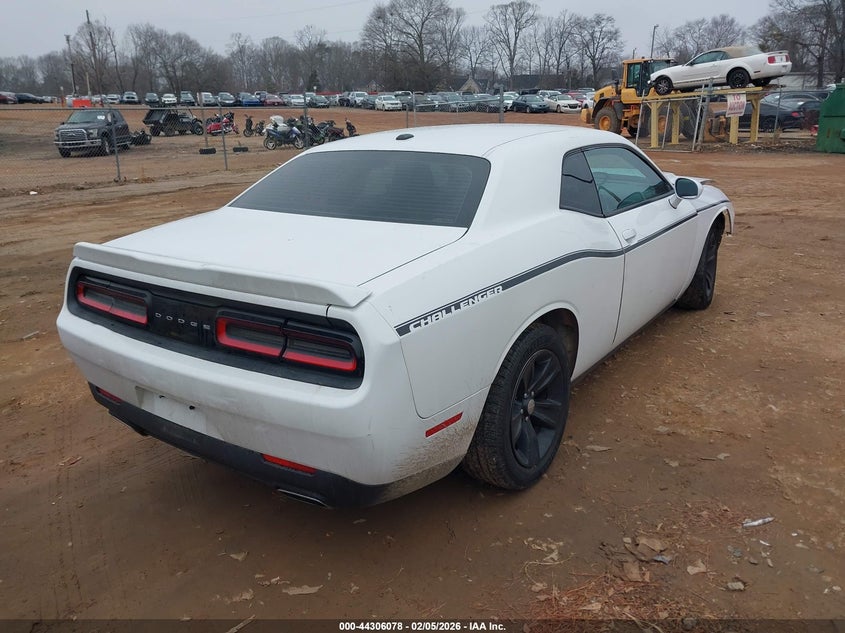 2016 Dodge Challenger Sxt