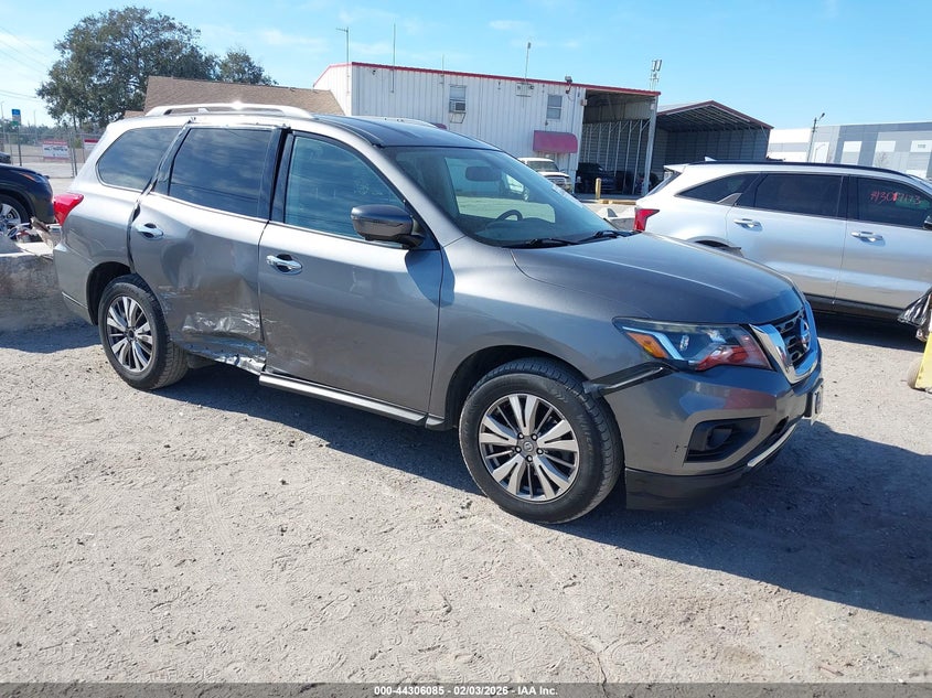 2019 Nissan Pathfinder Sl