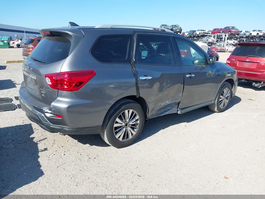 2019 Nissan Pathfinder Sl