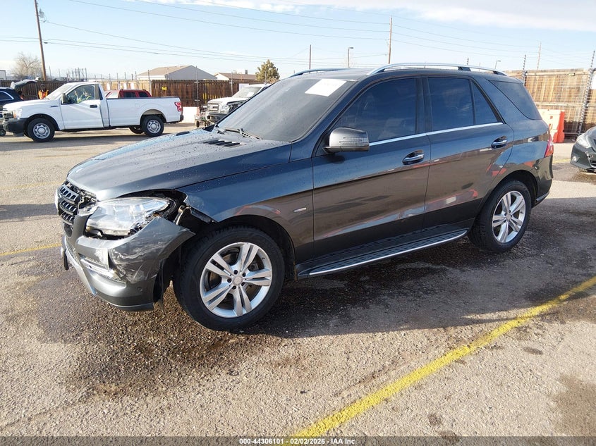 2012 Mercedes-benz M-klasse 3.0 Ml 350 Bluetec 4Matic grey Lot 111044306101 Vin 4JGDA2EB8CA060672