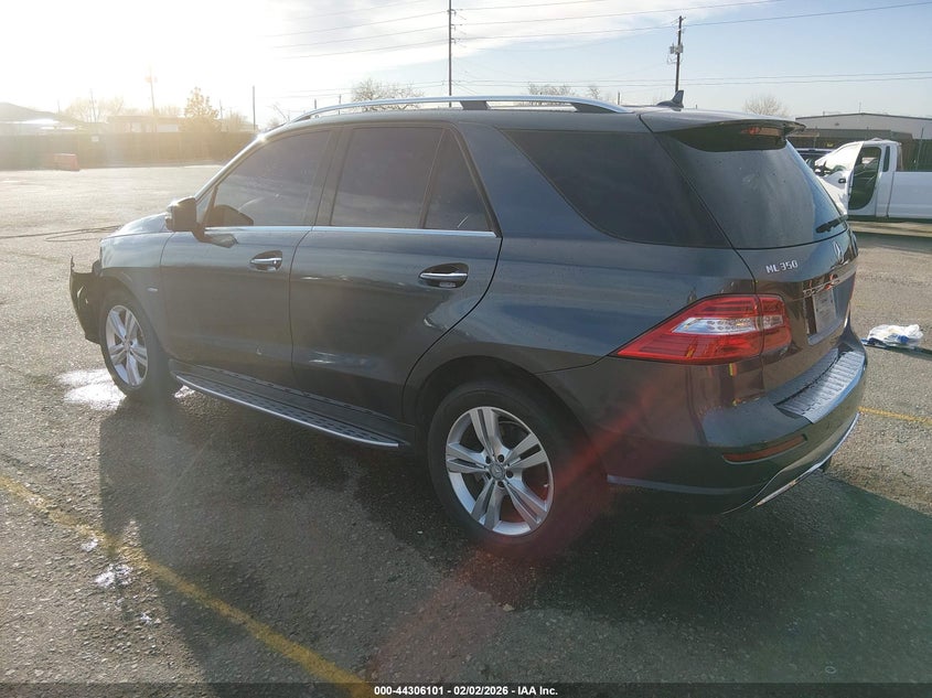 2012 Mercedes-benz M-klasse 3.0 Ml 350 Bluetec 4Matic grey Lot 111044306101 Vin 4JGDA2EB8CA060672