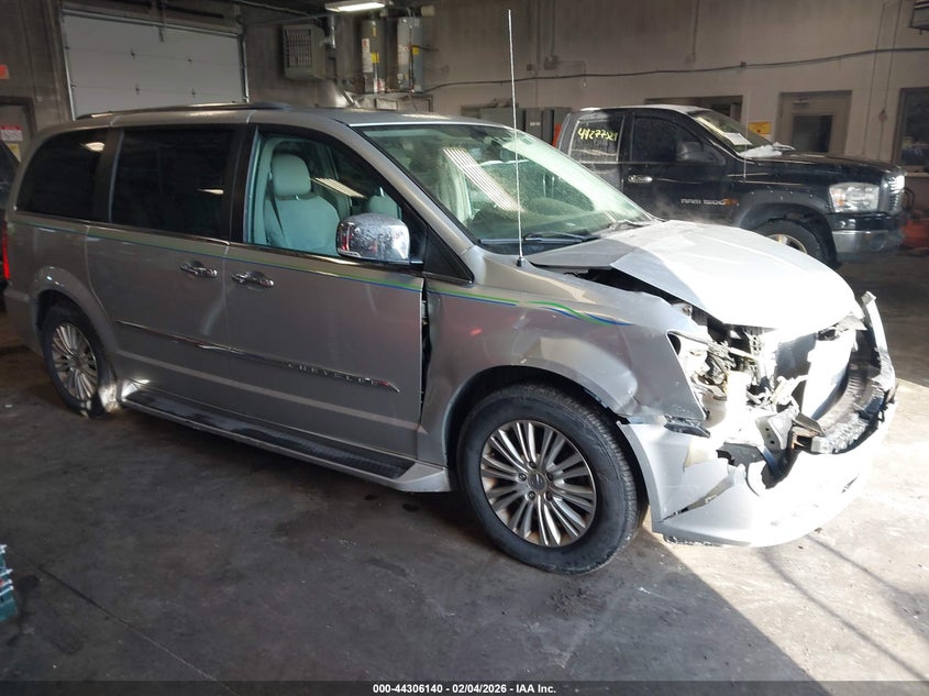2012 Chrysler Town & Country Limited