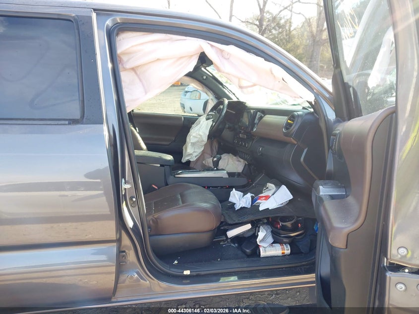 2016 Toyota Tacoma Limited