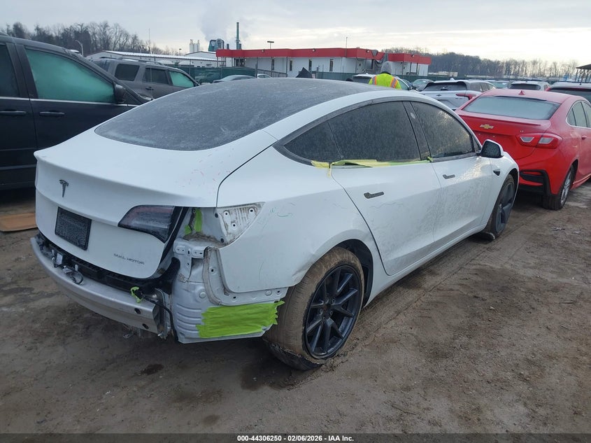 2022 Tesla Model 3 Long Range Dual Motor All-Wheel Drive