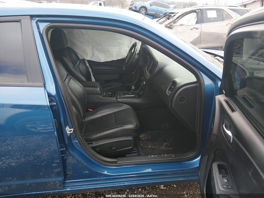 2020 Dodge Charger Sxt Rwd