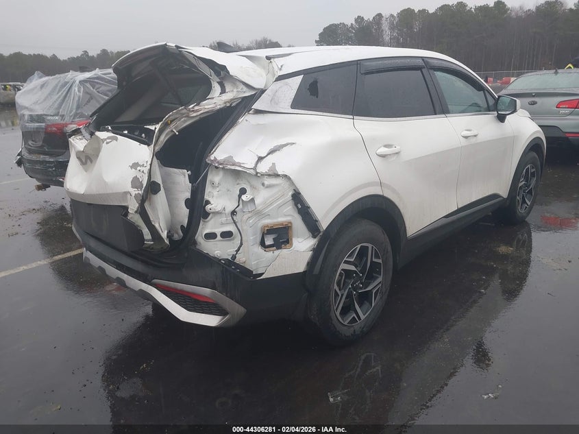 VIN KNDPU3DF5R7241270 2024 KIA SPORTAGE LX