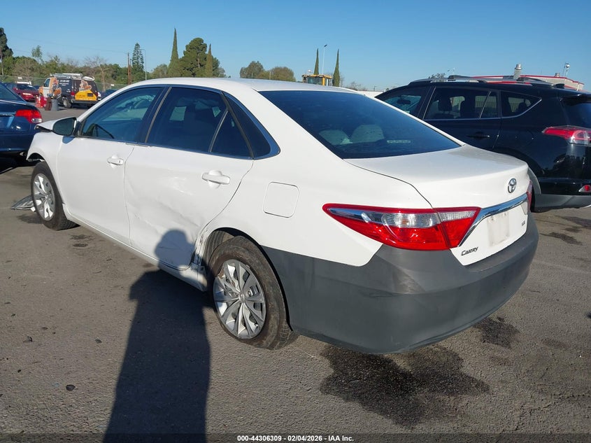 2016 Toyota Camry Le
