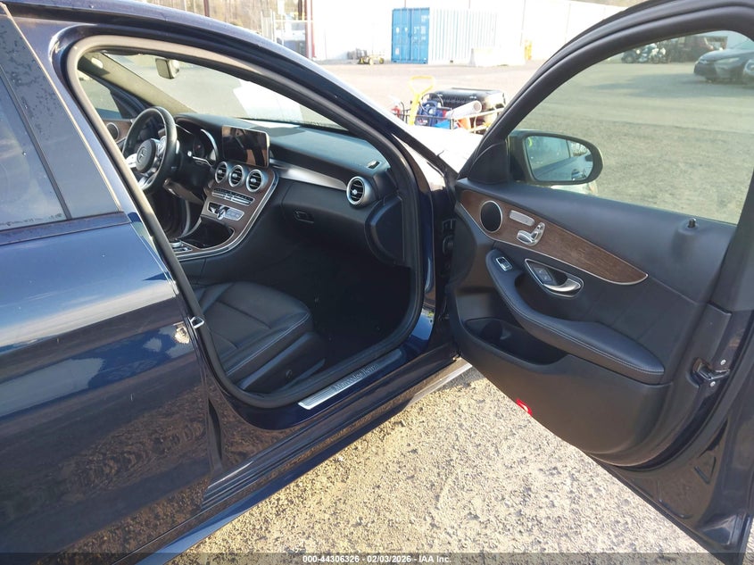 2020 Mercedes-Benz C 300