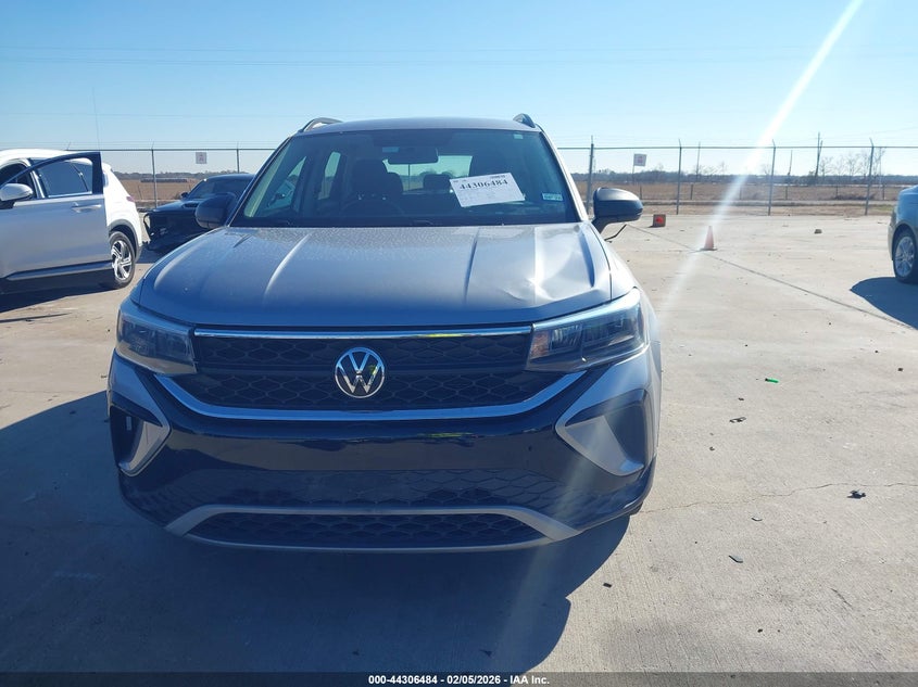 VIN 3VVCX7B22NM007036 2022 VOLKSWAGEN TAOS 1.5T S