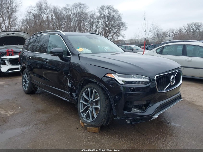 2017 Volvo Xc90 T6 Momentum