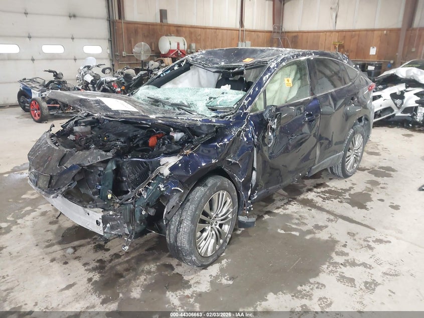 2022 Toyota Venza Xle