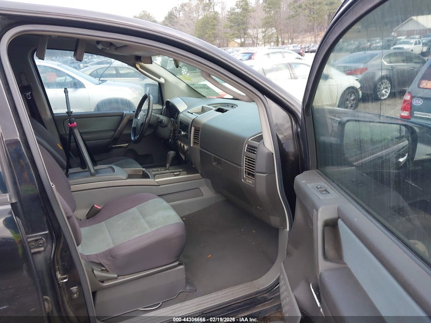 2006 Nissan Titan Se