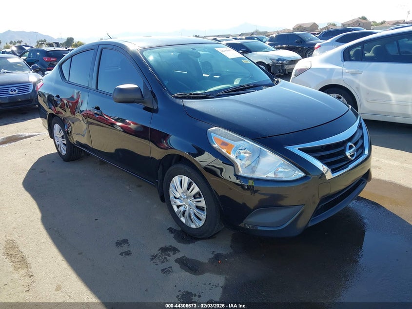 3N1CN7AP7FL818780 2015 Nissan Versa 1.6 S+ auction photo 1