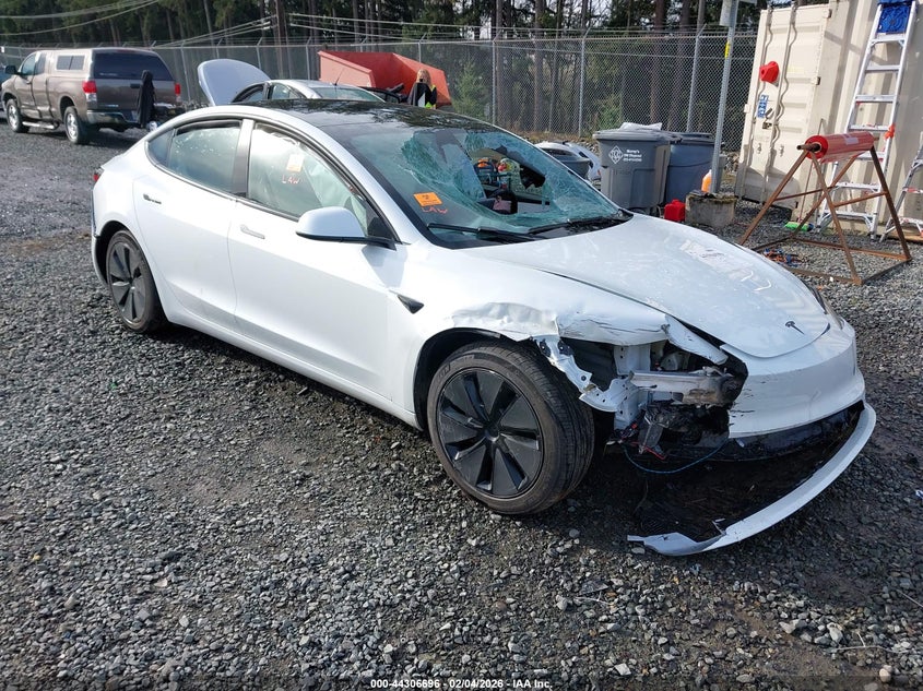 2026 Tesla Model 3 Premium Rear-Wheel Drive/Standard Rear-Wheel Drive