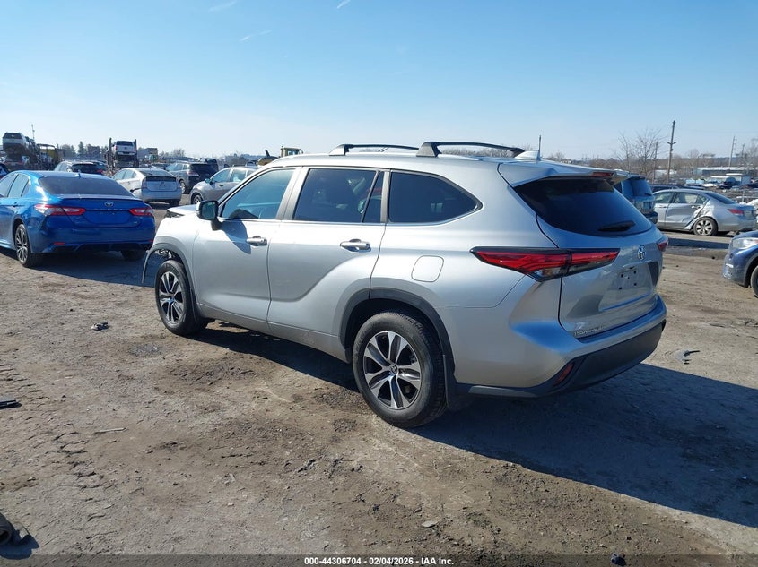 2023 Toyota Highlander Xle