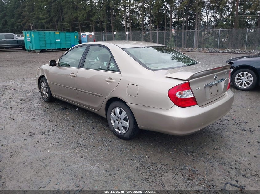 2004 Toyota Camry Le