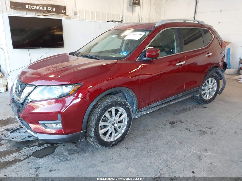 2018 Nissan Rogue Sv