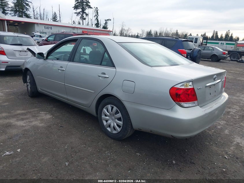 2005 Toyota Camry Le