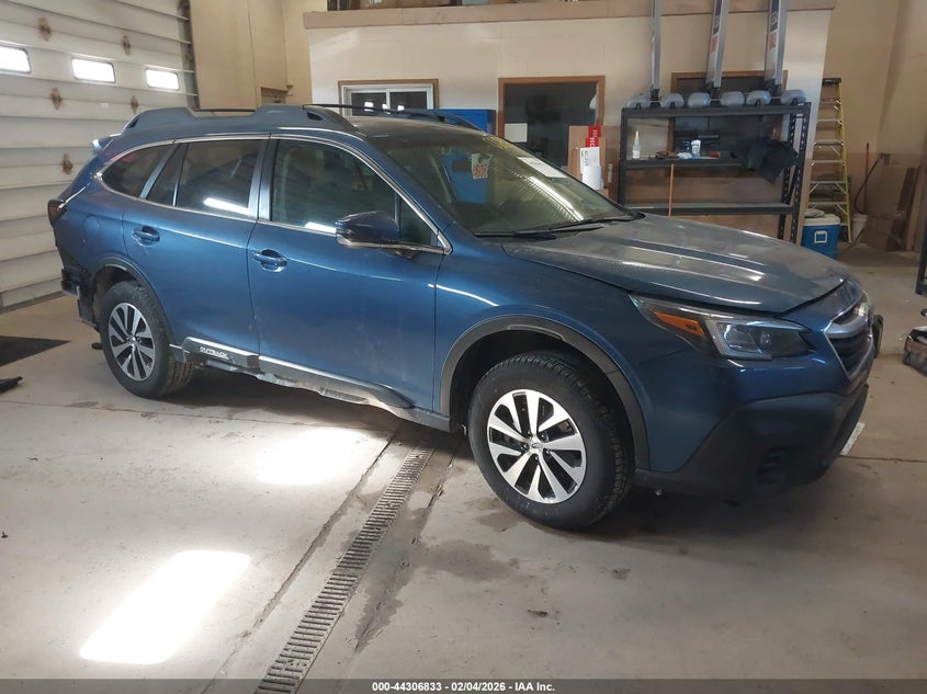 2022 Subaru Outback Premium