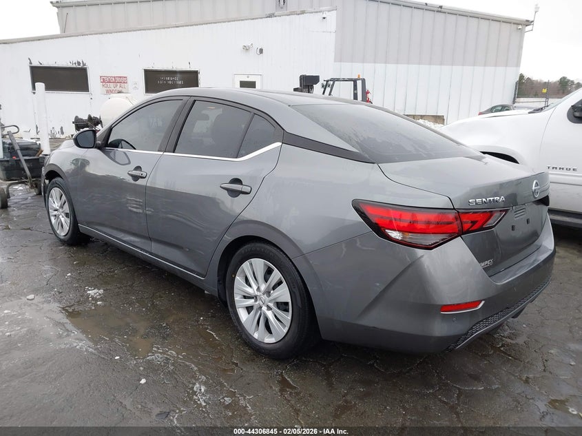 2022 Nissan Sentra S Xtronic Cvt