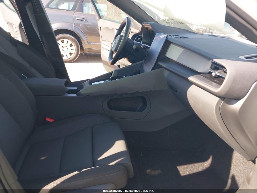 2022 Polestar 2 Long Range Dual Motor