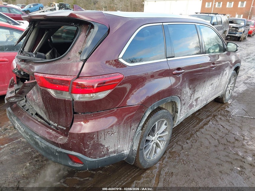 2019 Toyota Highlander Xle