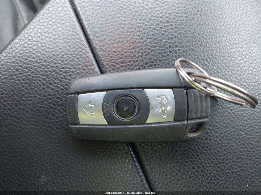 2007 BMW 530Xi VIN: WBANF73597CU23184 Lot: 44307018