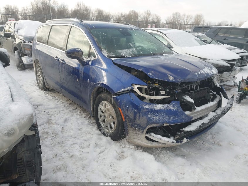 2021 Chrysler Pacifica Touring L