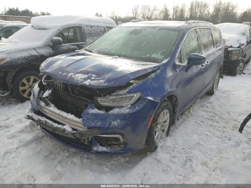 2021 Chrysler Pacifica Touring L