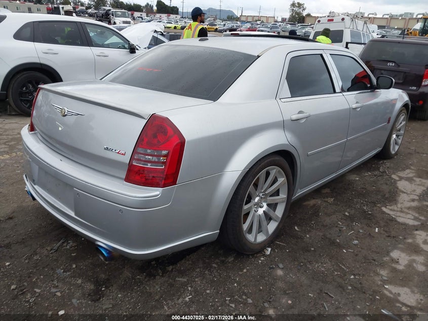 2006 Chrysler 300C Srt8