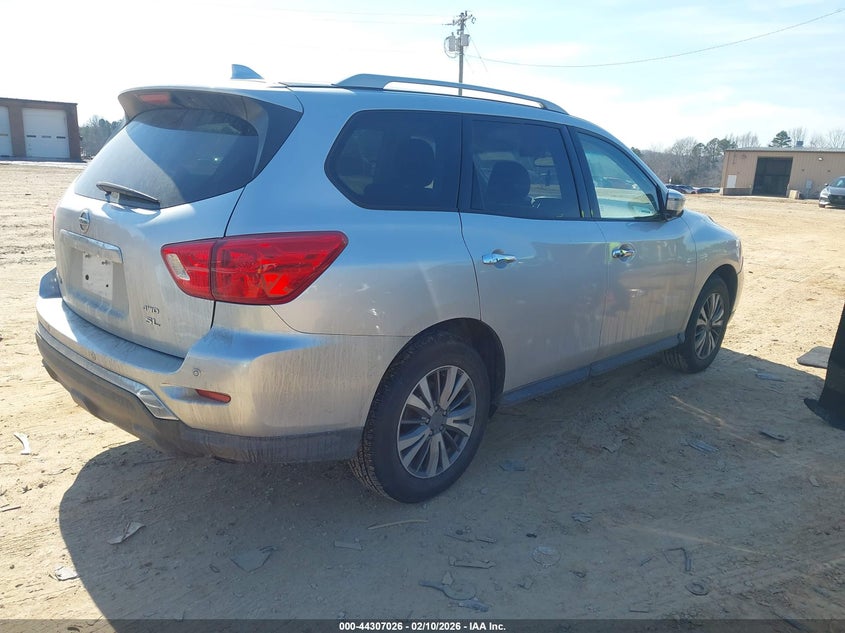 2019 Nissan Pathfinder Sl