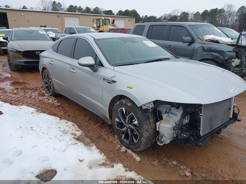 2025 Hyundai Sonata Sel