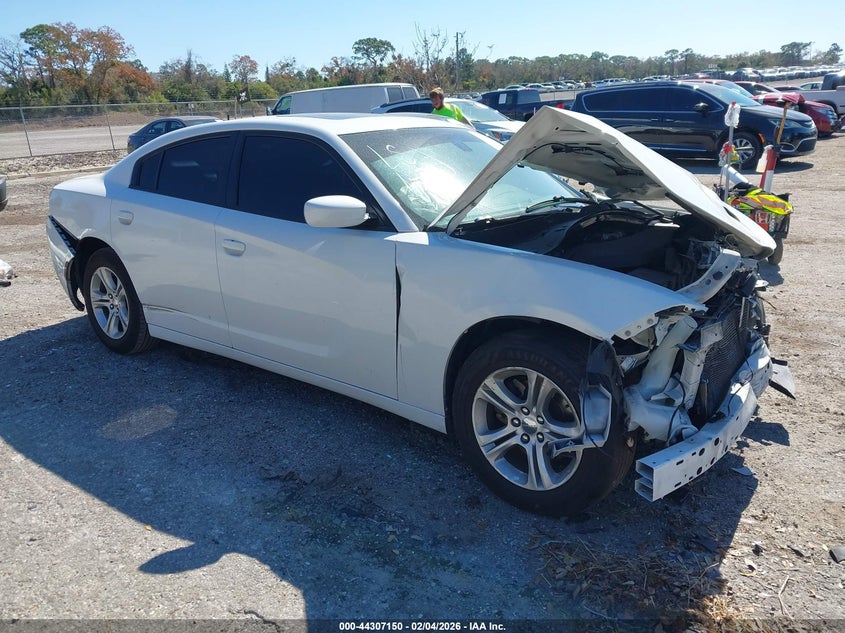 2020 Dodge Charger Sxt Rwd