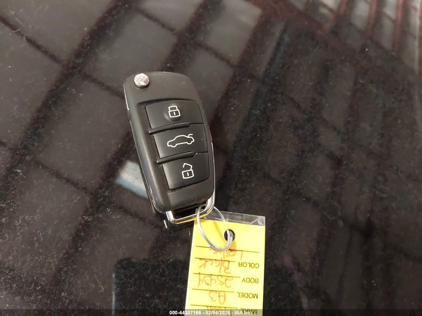 2020 Audi A3 Premium 45 Tfsi S Line Quattro S Tronic VIN: WAUBEGFF2LA102460 Lot: 44307166