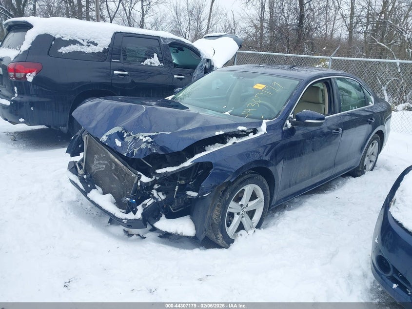 2013 Volkswagen Passat 2.5L Se