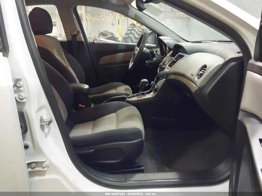 2013 Chevrolet Cruze Ls Auto