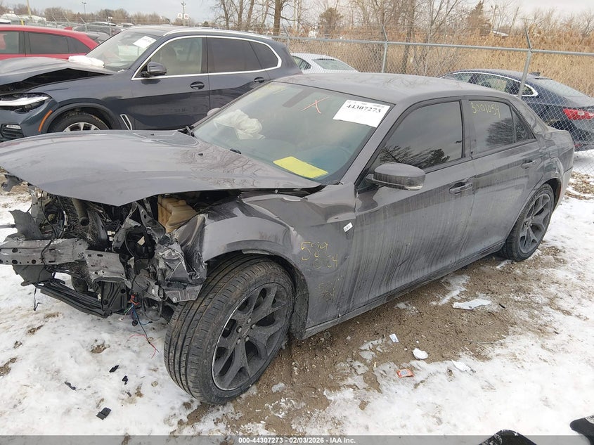 2C3CCABG1MH589084 2021 CHRYSLER 300 300S photo 1