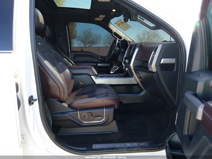 2015 Ford F-150 Platinum