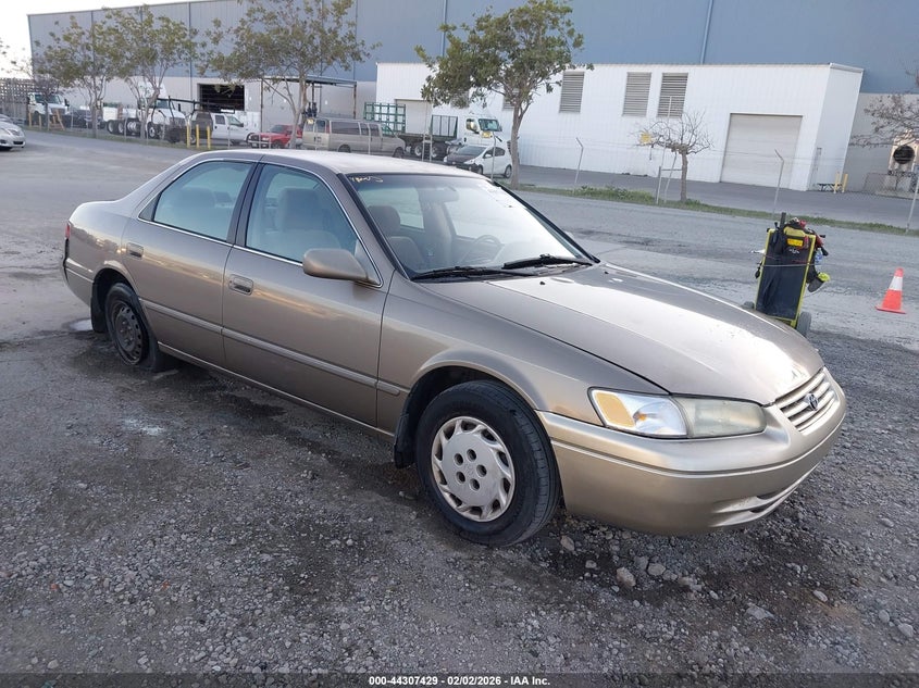 1999 Toyota Camry Le