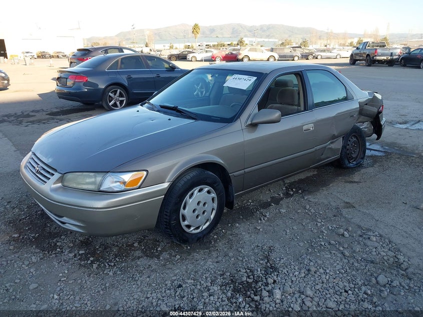 1999 Toyota Camry Le