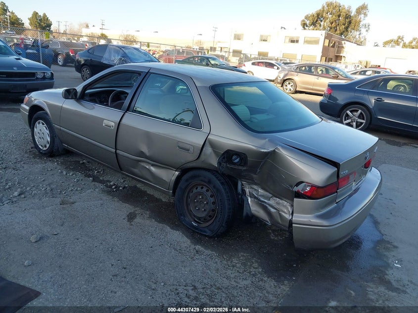 1999 Toyota Camry Le