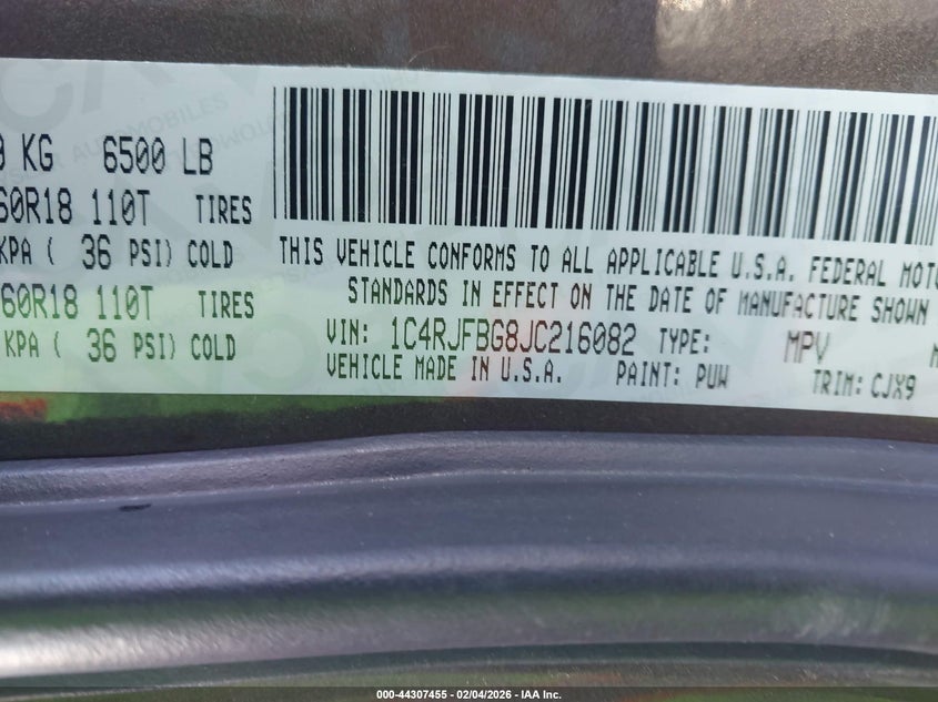 VIN 1C4RJFBG8JC216082 2018 JEEP GRAND CHEROKEE LIMITED 4X4