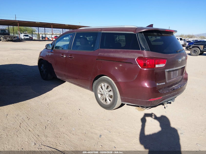 2015 Kia Sedona Lx