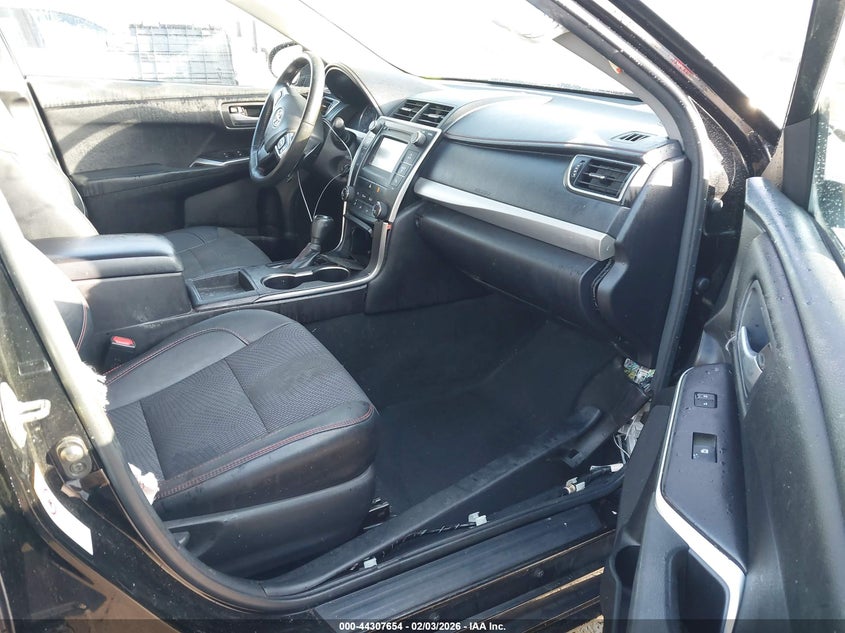 2016 Toyota Camry Se