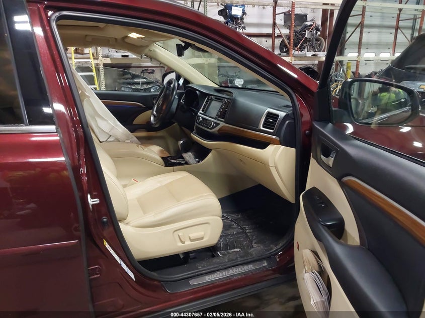 2017 Toyota Highlander Limited