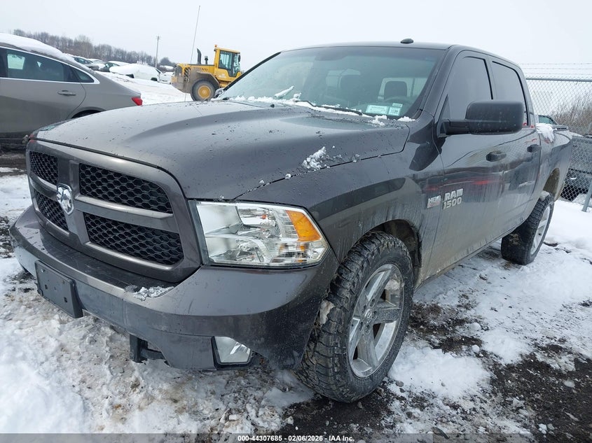 2018 Ram 1500 Express 4X4 5'7 Box