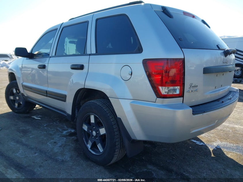2005 Jeep Grand Cherokee Laredo