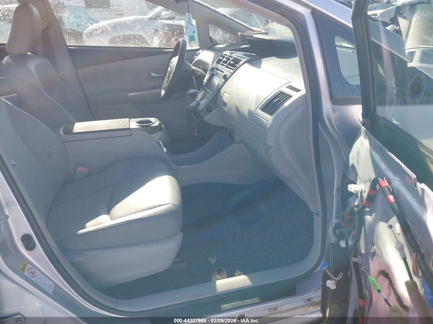 2013 Toyota Prius V Five